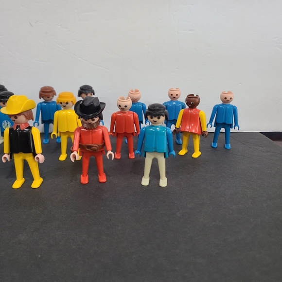 Vintage Playmobil Geobra figures lot 24 - Picture 6 of 11